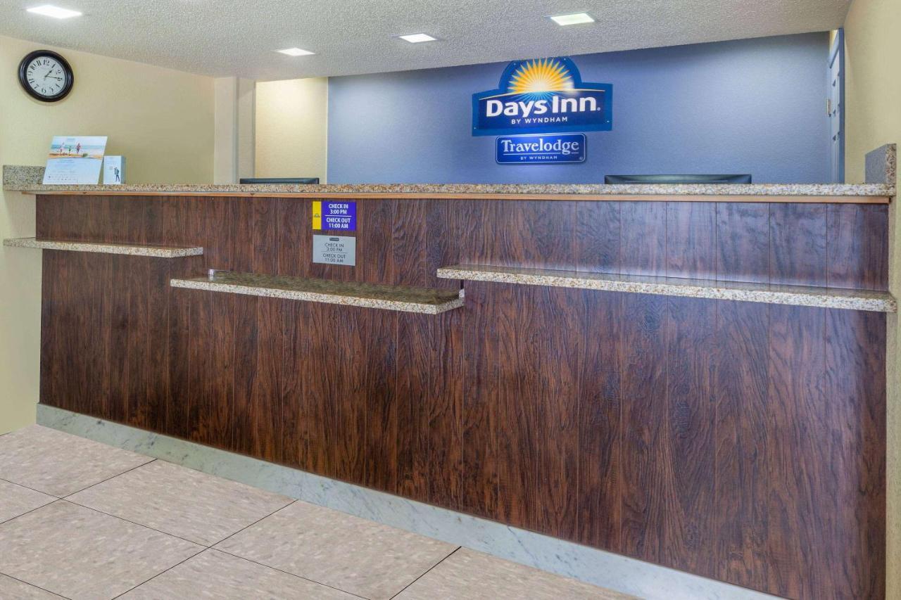Travelodge By Wyndham Charles Town - Harpers Ferry Extérieur photo